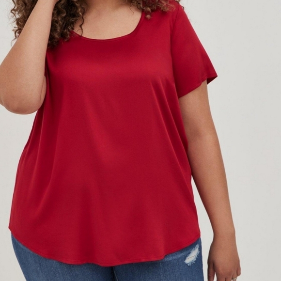 Torrid Abbey Challis Red Button Down Back Red Short Sleeve Blouse Size 2X - Picture 2 of 10